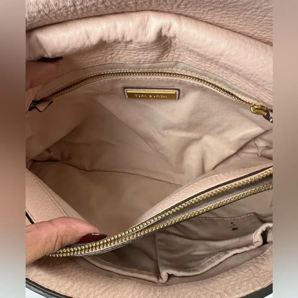 Tory Burch Chelsea Shoulder/Crossbody Pebbled Leather Bag - Picture 13 of 17